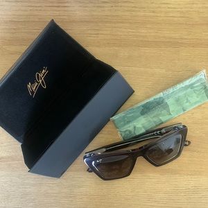 Maui Jim Kini Kini Sunglasses!! #sunglasses #mauijim #kinikini #summer